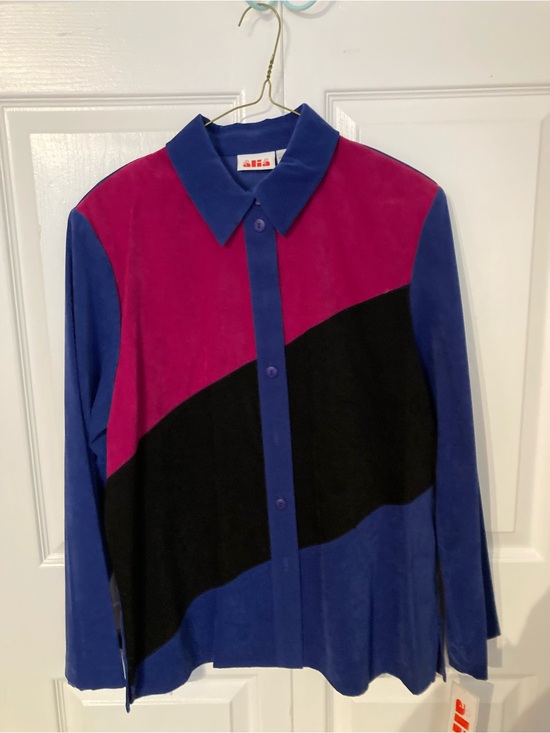 Alia Tops - Alia Blue Blouse with Red Logo Detail